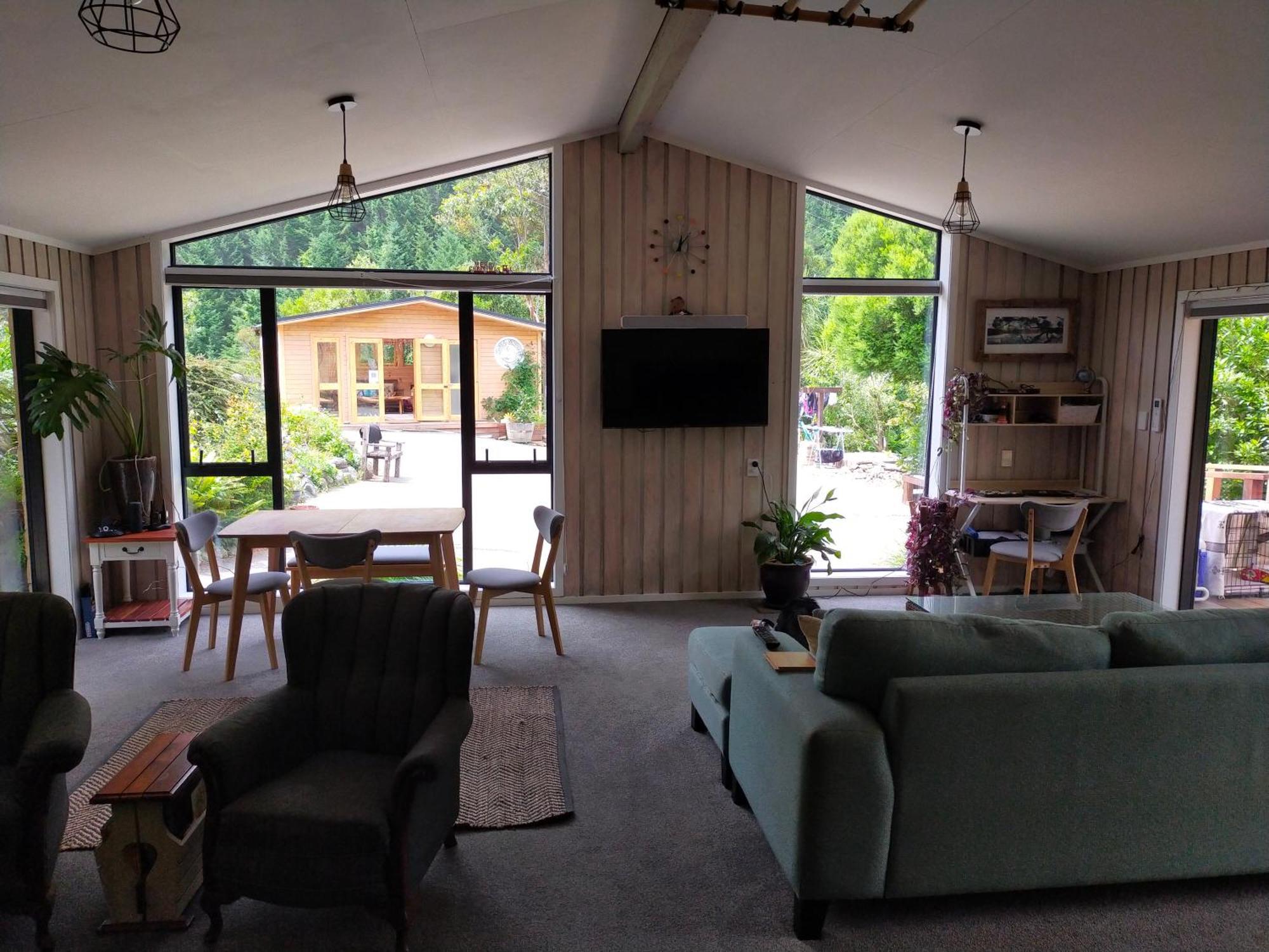 Maitai Whare Iti - Adventure Cabins & House Nelson Eksteriør billede